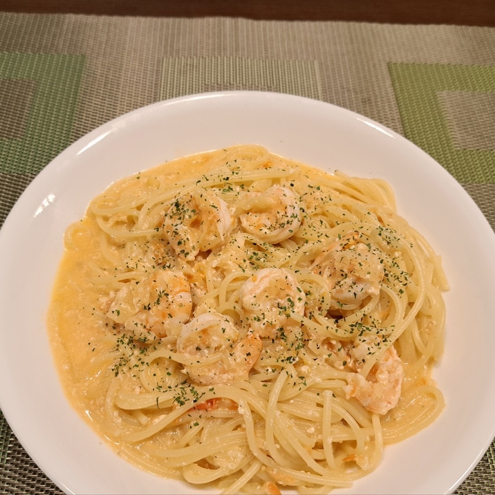 おもてなしに!牛乳で作る!エビトマトクリームパスタ